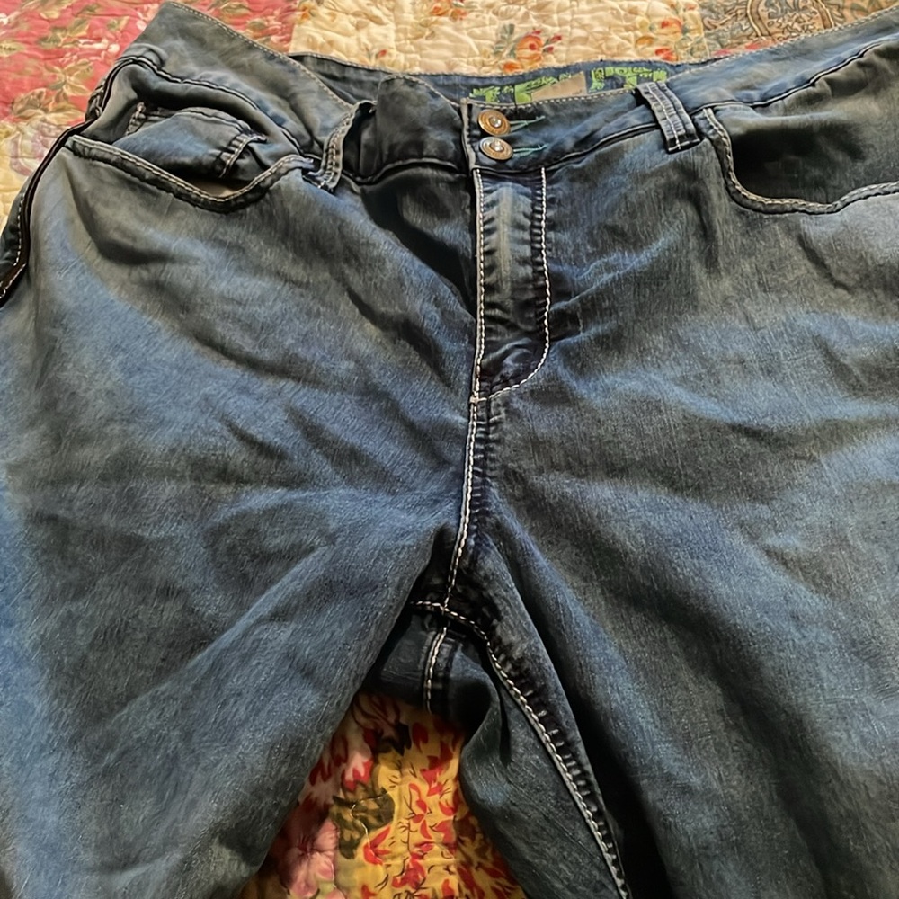 Naked, truth, light blue jeans, size 24 boot cut - Picture 3 of 4